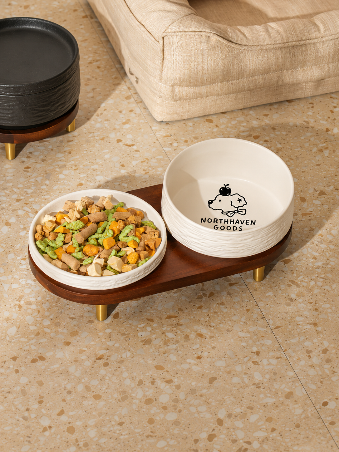 Clear Water Level Ceramic Pet Bowl with Raised Stand Design
