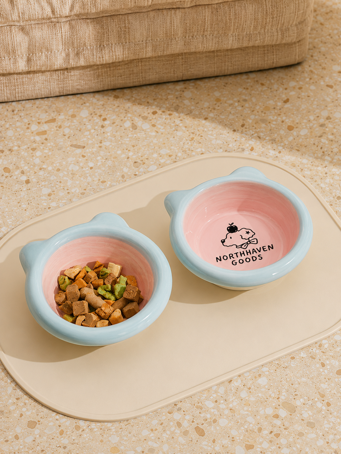Anti-Chin Acne Ceramic Pet Food Bowl with Non-Slip Design