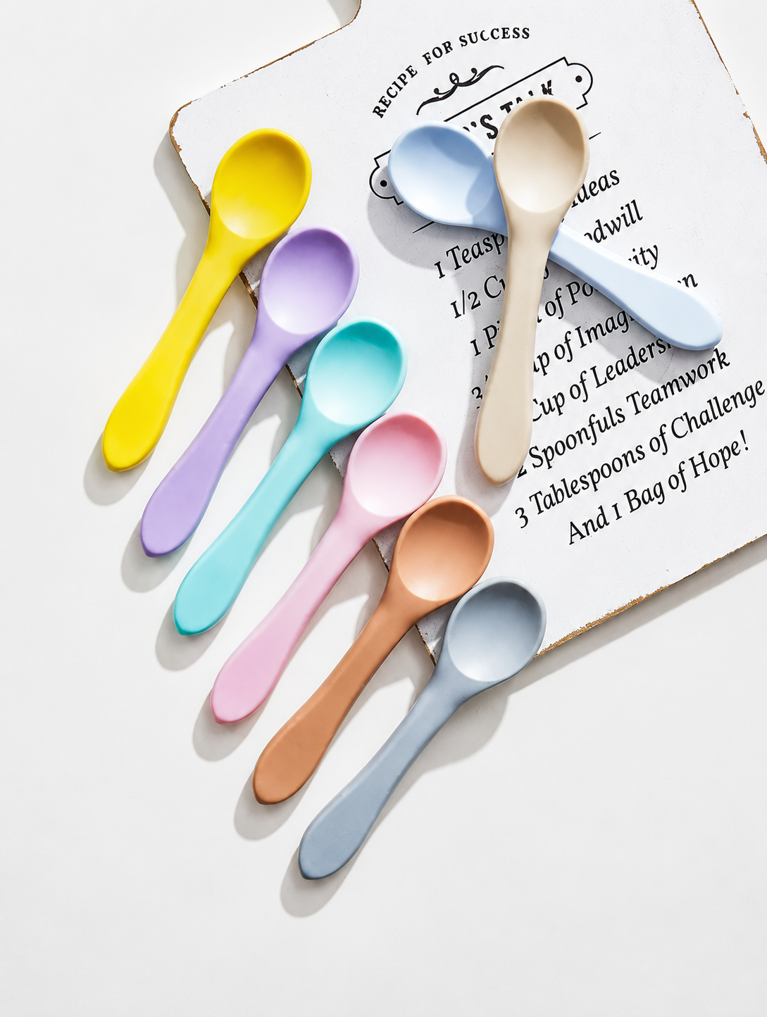 Food Grade Silicone Wet Food Spoon for Cats and Dogs