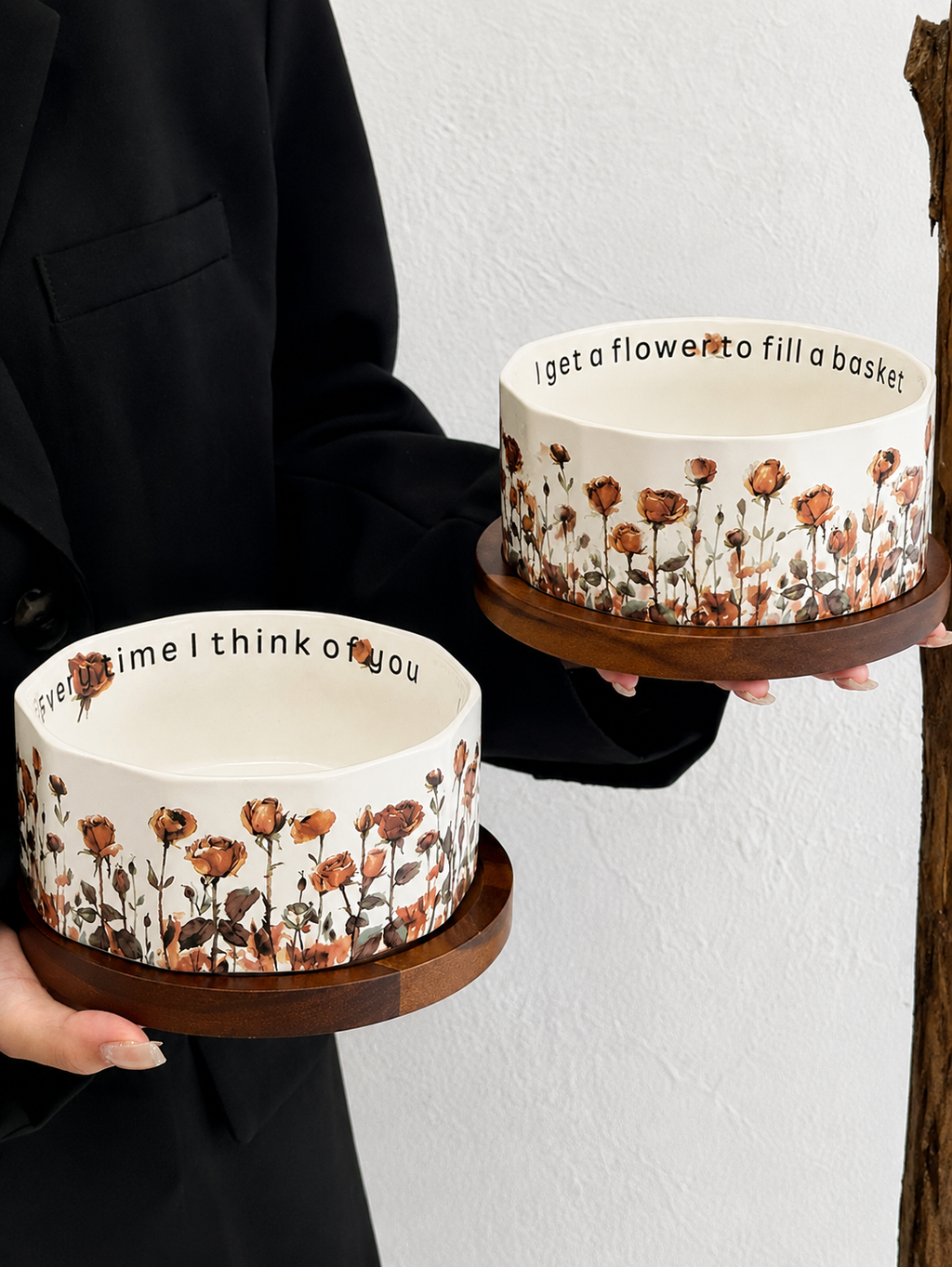 Large Capacity Ceramic Water Bowl for Cats and Dogs