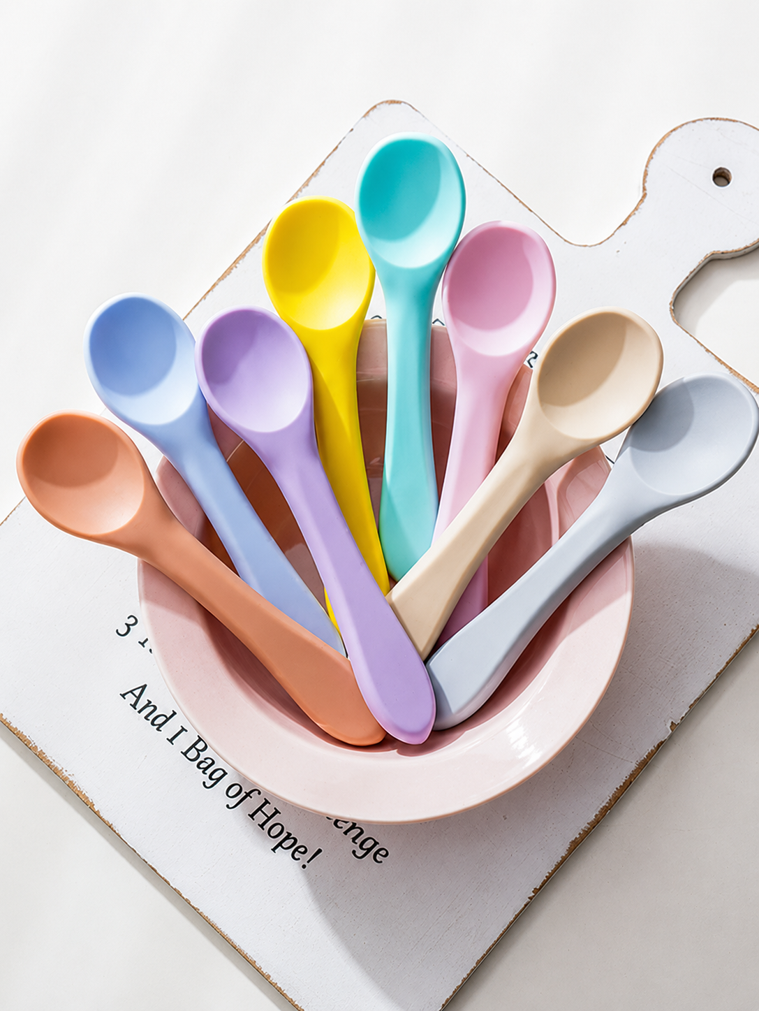 Food Grade Silicone Wet Food Spoon for Cats and Dogs